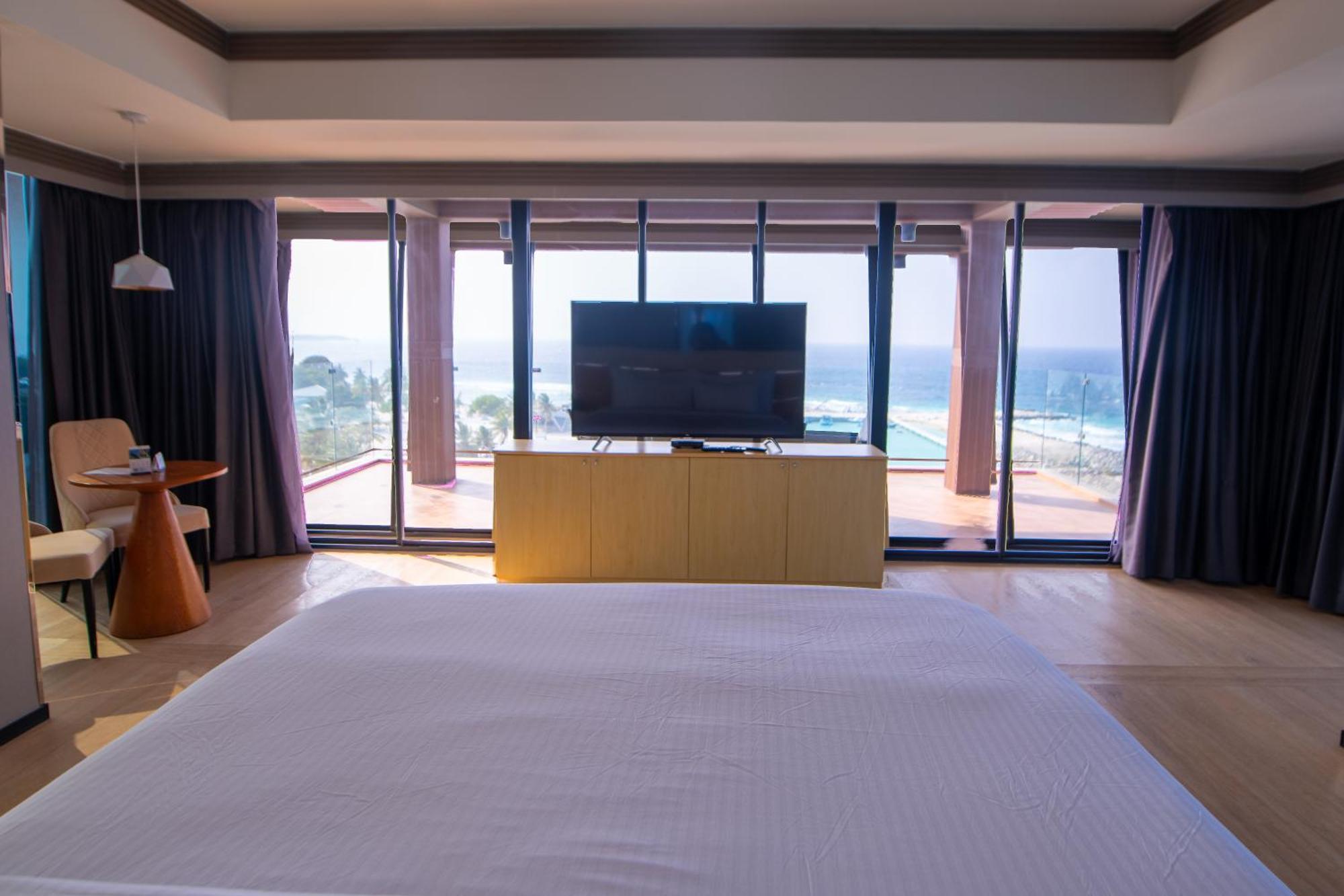 Swarn By Hawks Hotels Kamadhoo Exterior foto